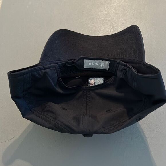 PGA Lightweight Golf Hat NWOT - Picture 3 of 3